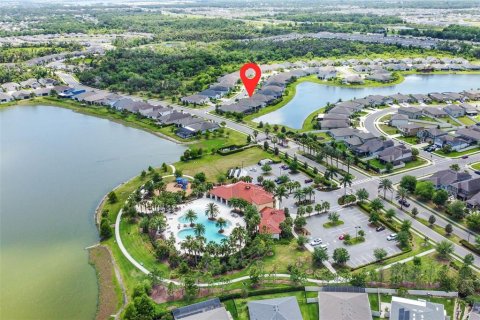 House in Palmetto, Florida 4 bedrooms, 228.17 sq.m. № 2227442 - photo 4