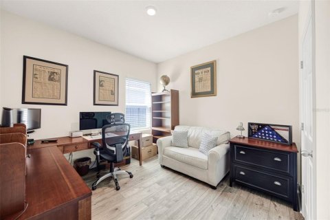 House in Palmetto, Florida 4 bedrooms, 228.17 sq.m. № 2227442 - photo 12