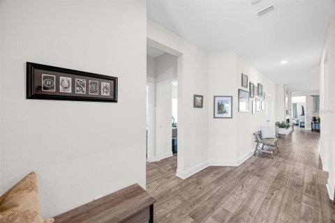 House in Palmetto, Florida 4 bedrooms, 228.17 sq.m. № 2227442 - photo 7