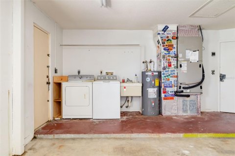 Villa ou maison à vendre à Sarasota, Floride: 3 chambres, 180.6 m2 № 2428906 - photo 25