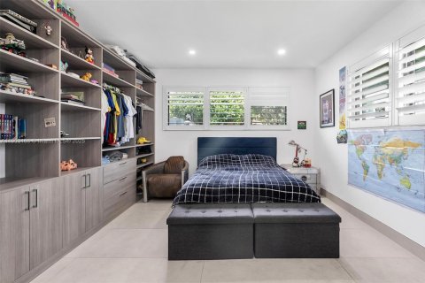 Casa en venta en Miami Shores, Florida, 4 dormitorios, 238.85 m2 № 1954527 - foto 23