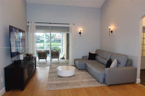 Adosado en alquiler en West Palm Beach, Florida, 3 dormitorios, 171.13 m2 № 2088539 - foto 4
