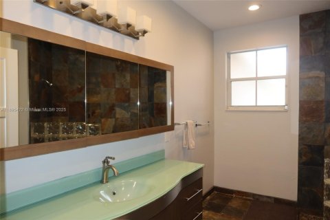 Adosado en alquiler en West Palm Beach, Florida, 3 dormitorios, 171.13 m2 № 2088539 - foto 10
