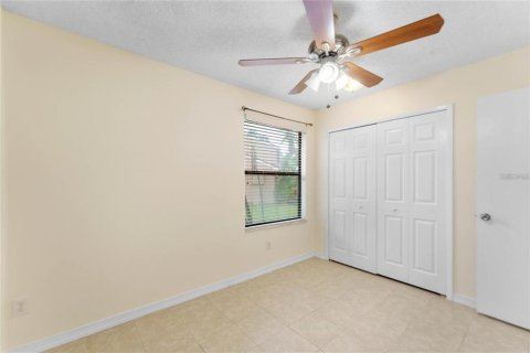 Touwnhouse à louer à Winter Springs, Floride: 3 chambres, 100.15 m2 № 2400460 - photo 22