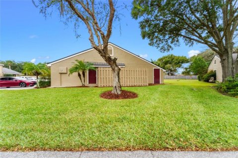 Touwnhouse à louer à Winter Springs, Floride: 3 chambres, 100.15 m2 № 2400460 - photo 23