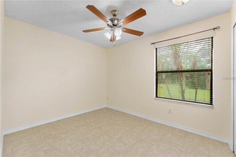 Touwnhouse à louer à Winter Springs, Floride: 3 chambres, 100.15 m2 № 2400460 - photo 21