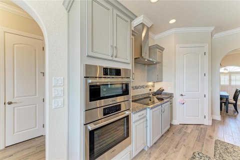 House in Port Charlotte, Florida 4 bedrooms, 237.55 sq.m. № 1572065 - photo 22