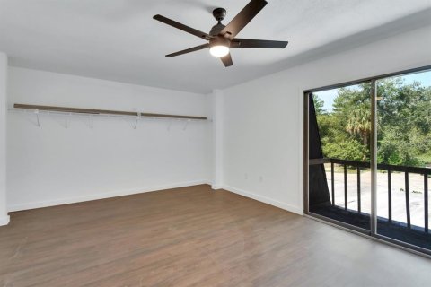 Townhouse in Sanford, Florida 2 bedrooms, 146.79 sq.m. № 1843488 - photo 17