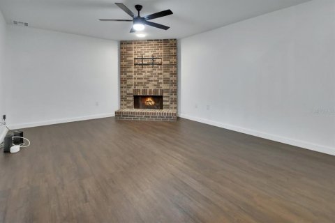 Townhouse in Sanford, Florida 2 bedrooms, 146.79 sq.m. № 1843488 - photo 6