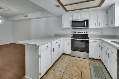 Townhouse in Sanford, Florida 2 bedrooms, 146.79 sq.m. № 1843488 - photo 4