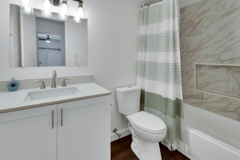 Townhouse in Sanford, Florida 2 bedrooms, 146.79 sq.m. № 1843488 - photo 23