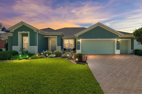 Casa en venta en Ocala, Florida, 3 dormitorios, 224.17 m2 № 1900589 - foto 1