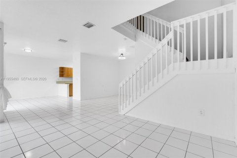 Купить таунхаус в Холливуд, Флорида 3 спальни, 162.39м2, № 2010255 - фото 7