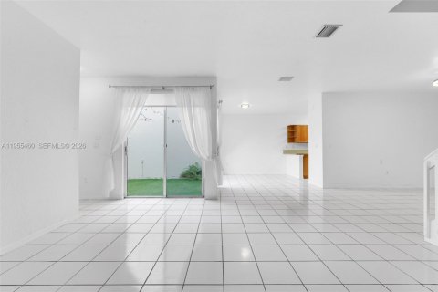 Купить таунхаус в Холливуд, Флорида 3 спальни, 162.39м2, № 2010255 - фото 30