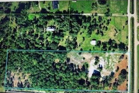 Land in Loxahatchee Groves, Florida № 1224725 - photo 1