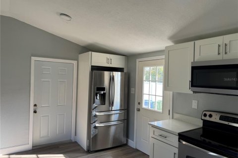 Villa ou maison à vendre à Tampa, Floride: 3 chambres, 74.14 m2 № 1527767 - photo 6