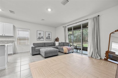 Townhouse in Newberry, Florida 3 bedrooms, 165.83 sq.m. № 1904042 - photo 5