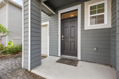 Townhouse in Newberry, Florida 3 bedrooms, 165.83 sq.m. № 1904042 - photo 2