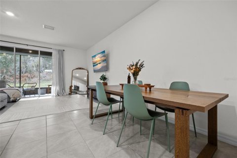 Townhouse in Newberry, Florida 3 bedrooms, 165.83 sq.m. № 1904042 - photo 10