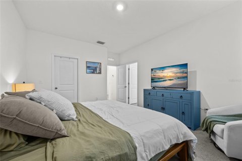 Townhouse in Newberry, Florida 3 bedrooms, 165.83 sq.m. № 1904042 - photo 14