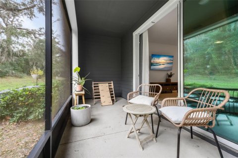 Townhouse in Newberry, Florida 3 bedrooms, 165.83 sq.m. № 1904042 - photo 24