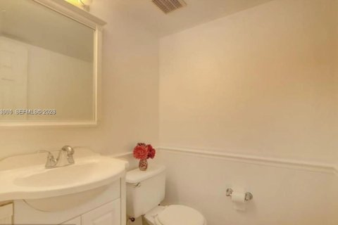 Townhouse in Delray Beach, Florida 2 bedrooms, 114.27 sq.m. № 2181219 - photo 5