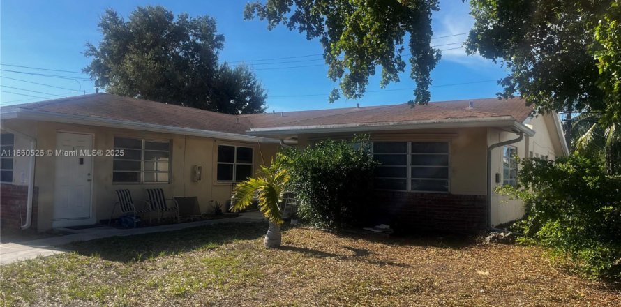 House in Fort Lauderdale, Florida 2 bedrooms, 85.93 sq.m. № 1889700