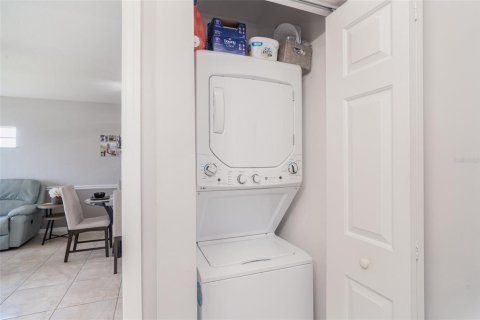 Copropriété à vendre à Punta Gorda, Floride: 2 chambres, 85.84 m2 № 1884442 - photo 24