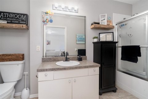 Copropriété à vendre à Punta Gorda, Floride: 2 chambres, 85.84 m2 № 1884442 - photo 18