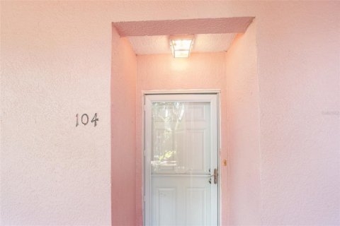 Copropriété à vendre à Punta Gorda, Floride: 2 chambres, 85.84 m2 № 1884442 - photo 7
