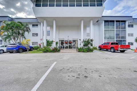 Copropriété à vendre à Lauderhill, Floride: 1 chambre, 75.44 m2 № 1762564 - photo 1