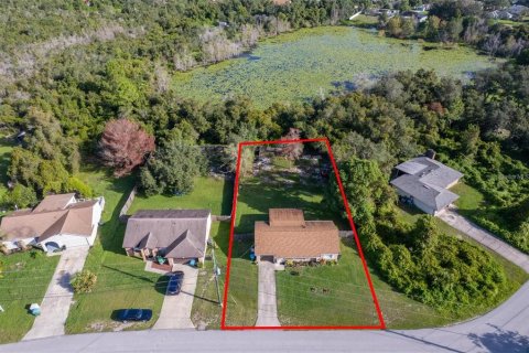 Villa ou maison à vendre à Deltona, Floride: 2 chambres, 83.61 m2 № 1914312 - photo 7
