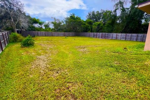 Villa ou maison à vendre à Deltona, Floride: 2 chambres, 83.61 m2 № 1914312 - photo 15