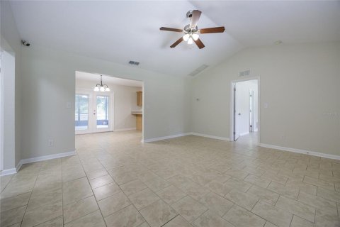 House in Hawthorne, Florida 3 bedrooms, 121.33 sq.m. № 1894597 - photo 7