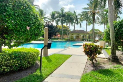 Copropriété à louer à Miramar, Floride: 2 chambres, 90.77 m2 № 2027895 - photo 13