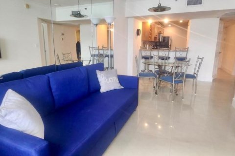 Condo in Miami Beach, Florida, 1 bedroom  № 1955165 - photo 1