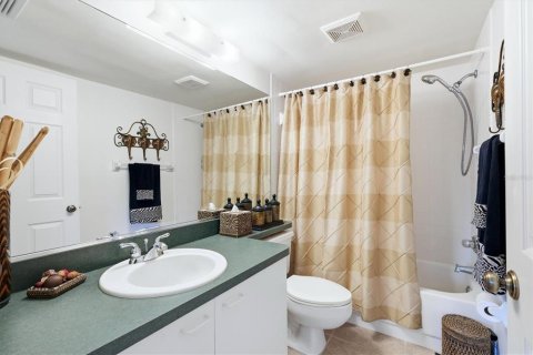 Купить кондоминиум в Венеция, Флорида 6 комнат, 92.62м2, № 2092714 - фото 24