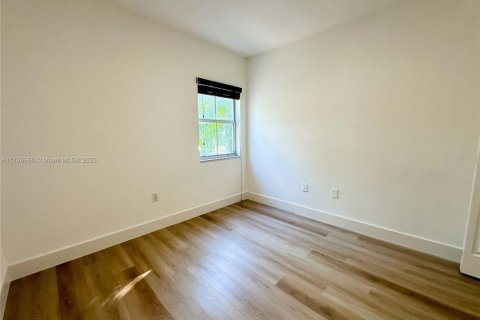 Condominio en venta en Miramar, Florida, 3 dormitorios, 107.77 m2 № 1964860 - foto 26