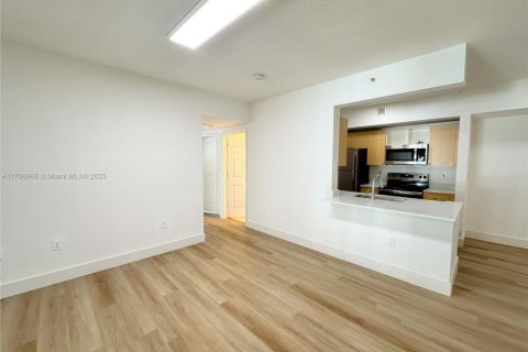 Condominio en venta en Miramar, Florida, 3 dormitorios, 107.77 m2 № 1964860 - foto 15