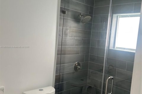 Снять в аренду виллу или дом в Дейви, Флорида 3 спальни, 308.44м2, № 1955525 - фото 6