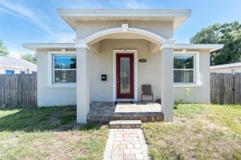 Villa ou maison à Saint Petersburg, Floride 3 chambres, 164.44 m2 № 2094750