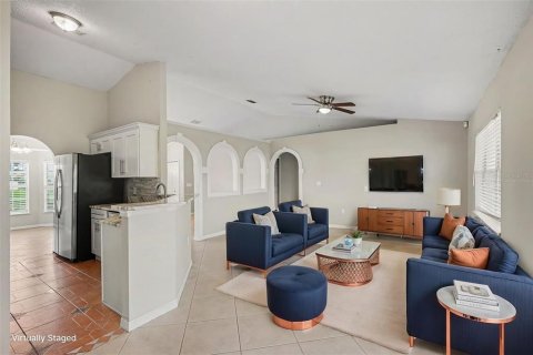 Villa ou maison à vendre à Kissimmee, Floride: 3 chambres, 137.31 m2 № 2197057 - photo 7