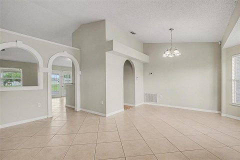 Villa ou maison à vendre à Kissimmee, Floride: 3 chambres, 137.31 m2 № 2197057 - photo 5
