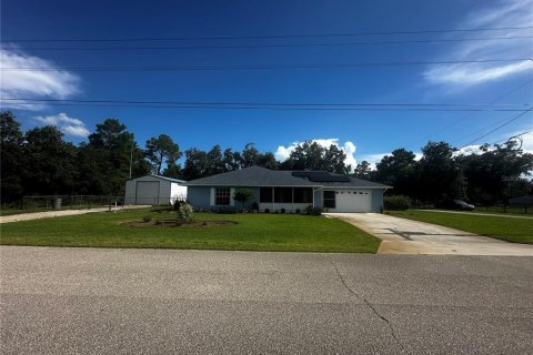 House in Sebring, Florida 2 bedrooms, 133.04 sq.m. № 2289945 - photo 2
