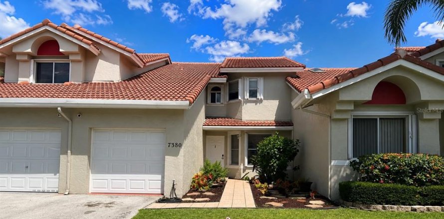 Touwnhouse à Margate, Floride 3 chambres, 122.63 m2 № 2280290