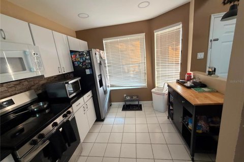 Touwnhouse à vendre à Margate, Floride: 3 chambres, 122.63 m2 № 2280290 - photo 5