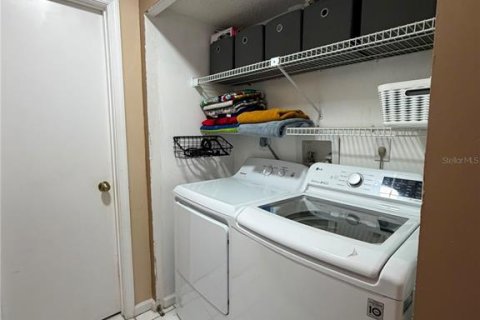 Touwnhouse à vendre à Margate, Floride: 3 chambres, 122.63 m2 № 2280290 - photo 6
