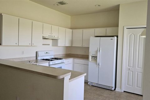 House in Lutz, Florida 3 bedrooms, 133.22 sq.m. № 1907395 - photo 3