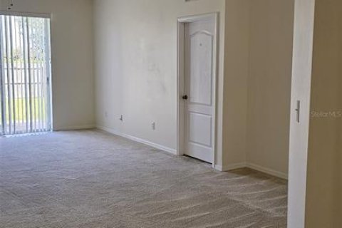 House in Lutz, Florida 3 bedrooms, 133.22 sq.m. № 1907395 - photo 5