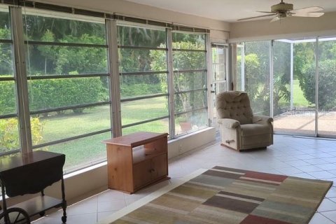 House in Sarasota, Florida 2 bedrooms, 164.25 sq.m. № 2236027 - photo 11